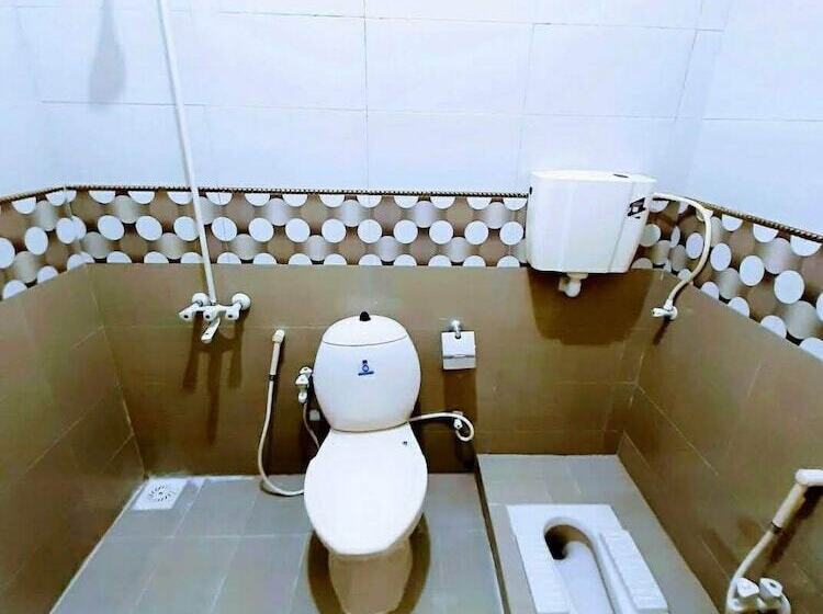 پانسیون Galaxy Inn Guest House