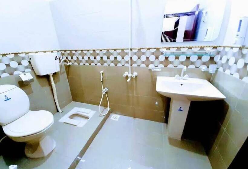 پانسیون Galaxy Inn Guest House