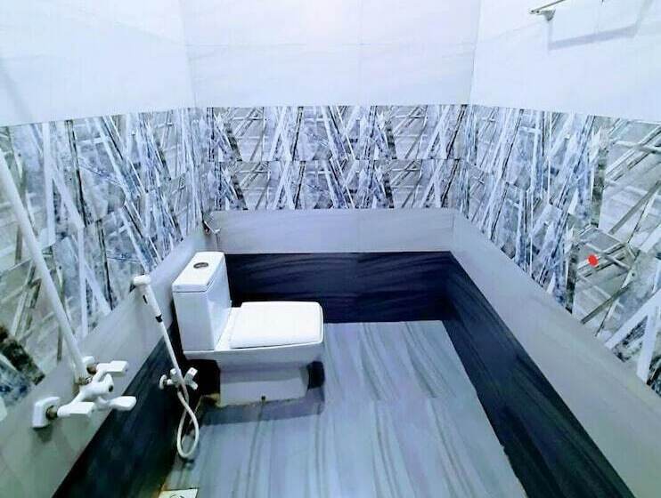 پانسیون Galaxy Inn Guest House