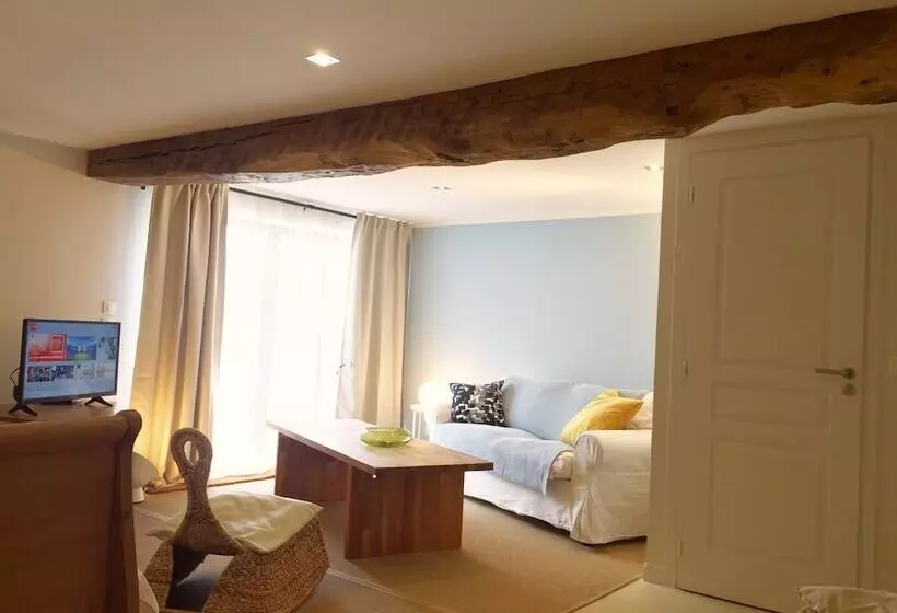 ペンション Un Figuier Dans Notre Jardin