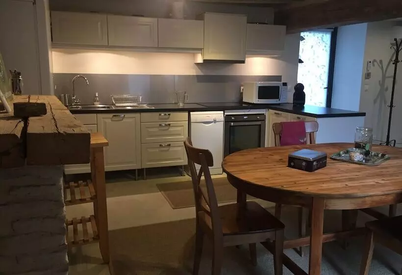 ペンション Un Figuier Dans Notre Jardin