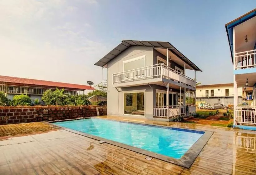 استراحتگاه Sea Shell Beach Cottages & Suites