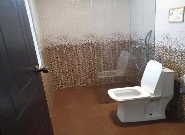 استراحتگاه Sea Shell Beach Cottages & Suites