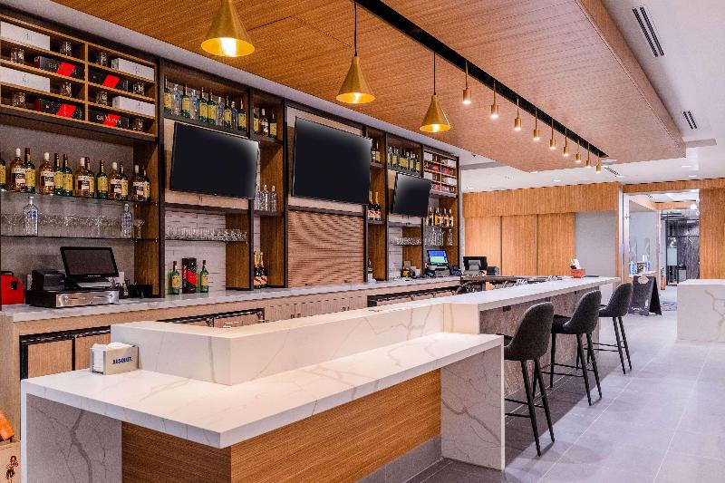 Отель Hilton Garden Inn Sudbury