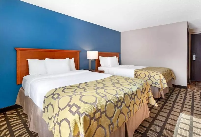 هتل Baymont By Wyndham Rochester Mayo Clinic Area