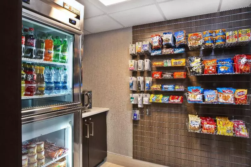 فندق Holiday Inn Express Boston Waltham, An Ihg