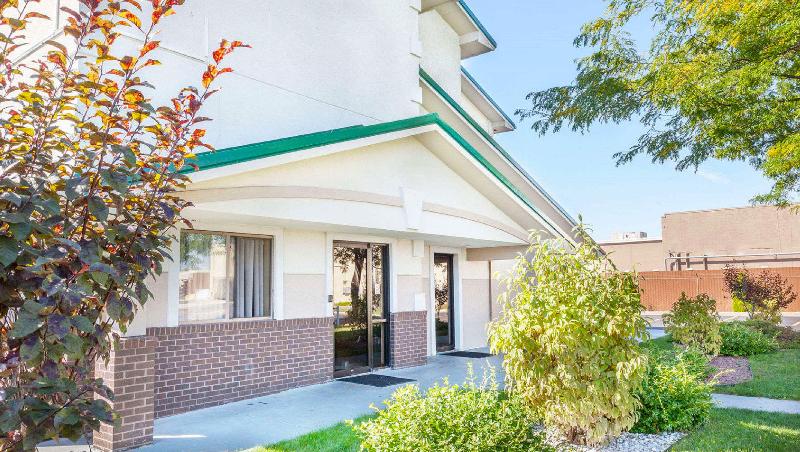 Magnuson Hotel Fort Wayne North   Coliseum