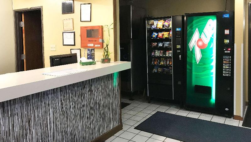 Magnuson Hotel Fort Wayne North   Coliseum