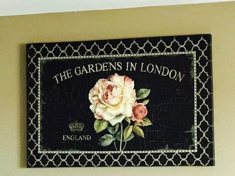 فندق Sutton Suites