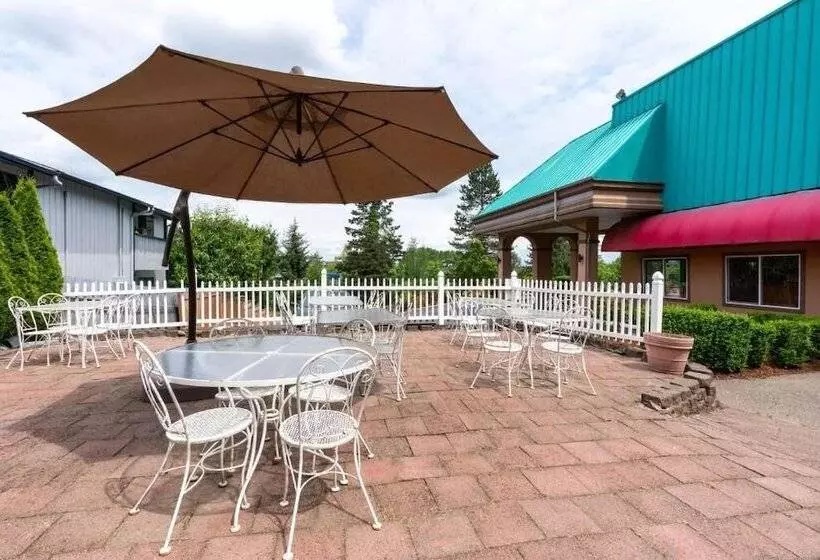 فندق Sutton Suites