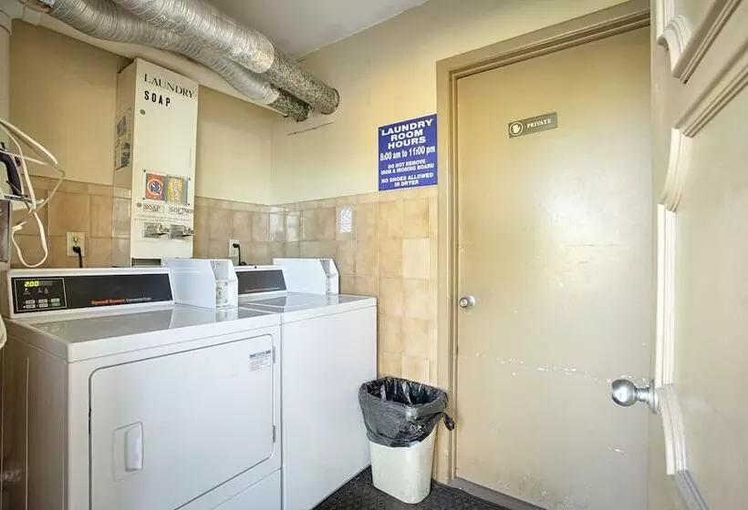 酒店 Tarpon Shores Inn