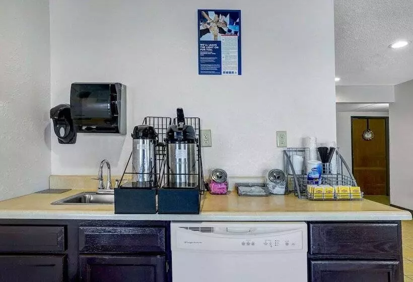 Motel 6 Morehead, Ky