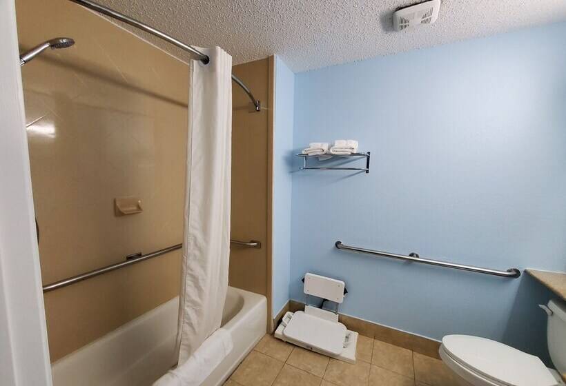 مُتل Coastal Inn & Suites