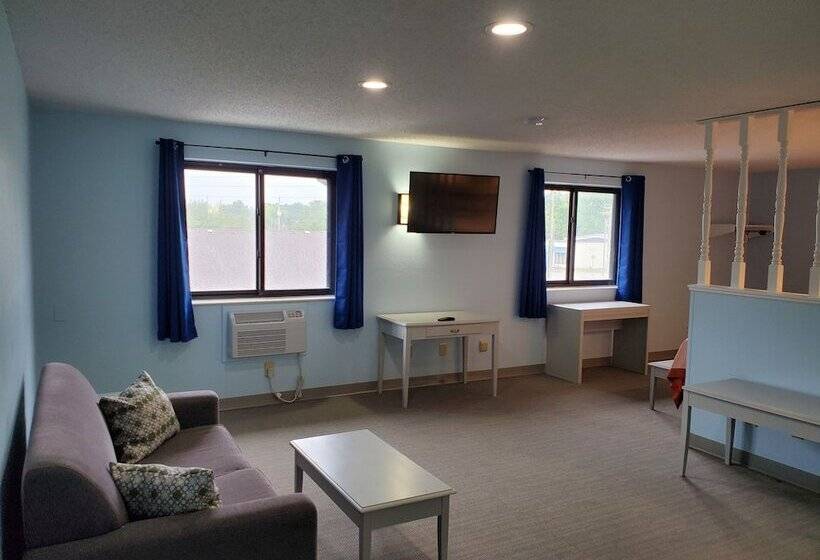 مُتل Coastal Inn & Suites