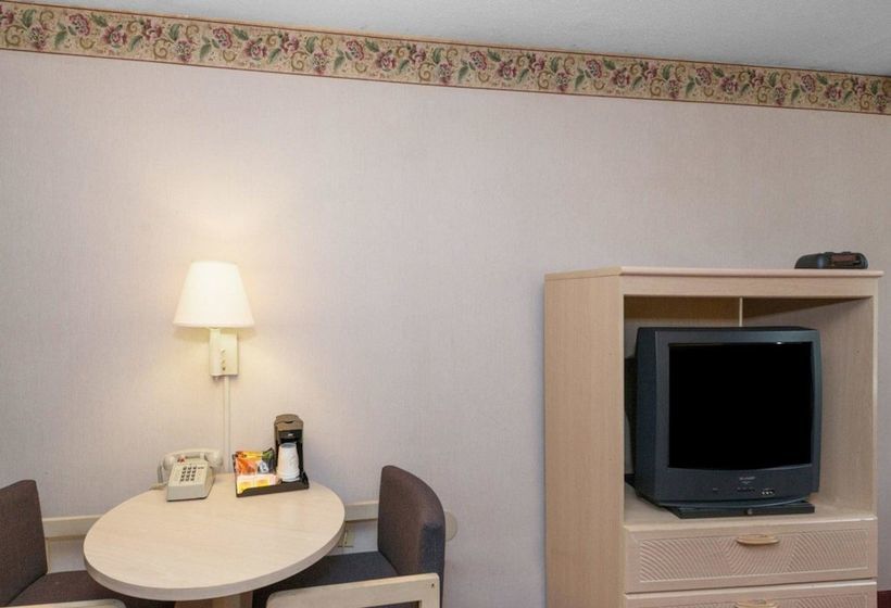 מוטל Rodeway Inn