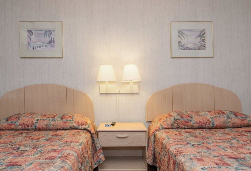 מוטל Rodeway Inn