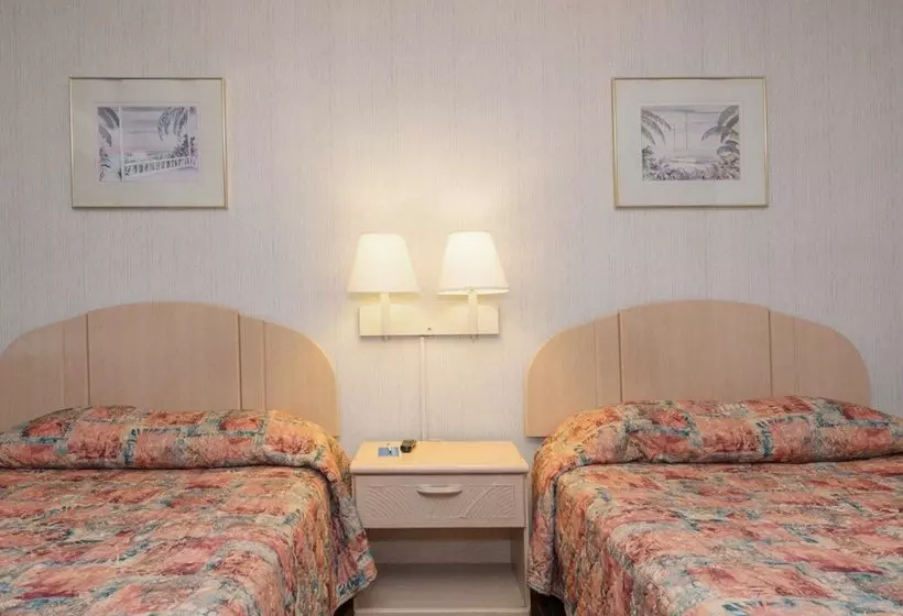 مُتل Rodeway Inn