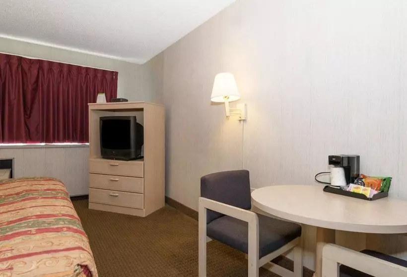 مُتل Rodeway Inn