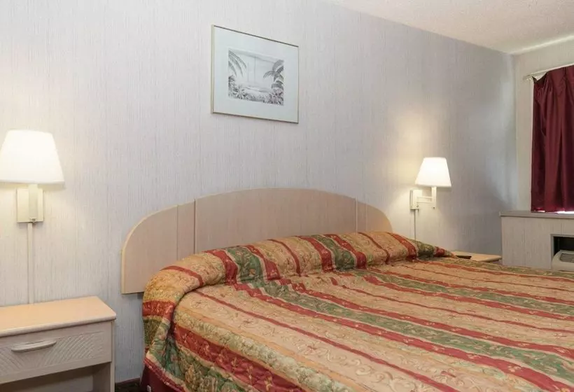 مُتل Rodeway Inn