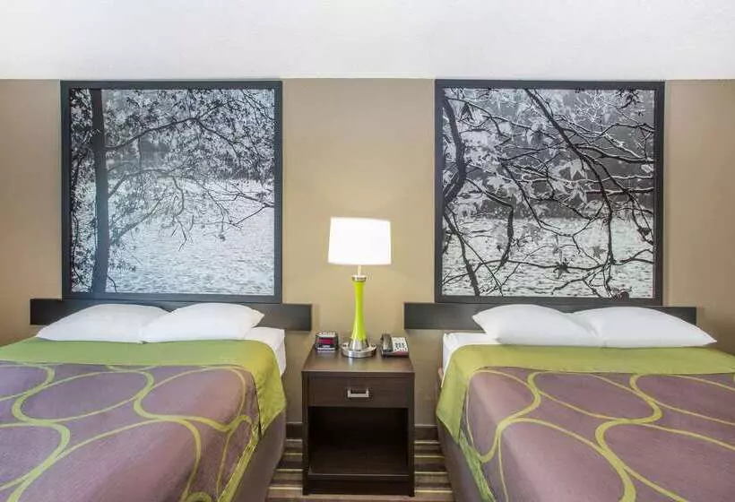 مُتل Super 8 By Wyndham Brookings