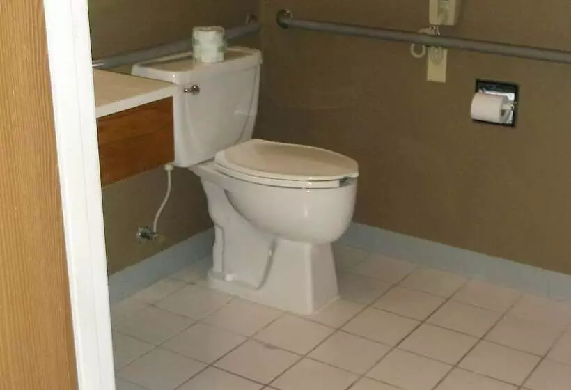 مُتل Super 8 By Wyndham Brookings