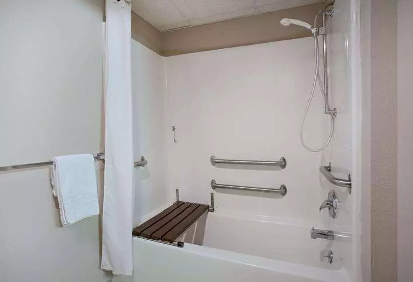 モーテル Super 8 By Wyndham Charles City