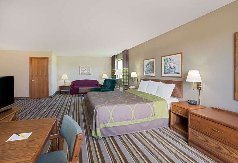 Motel Super 8 By Wyndham Charles City