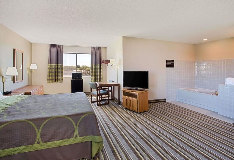 Motel Super 8 By Wyndham Charles City