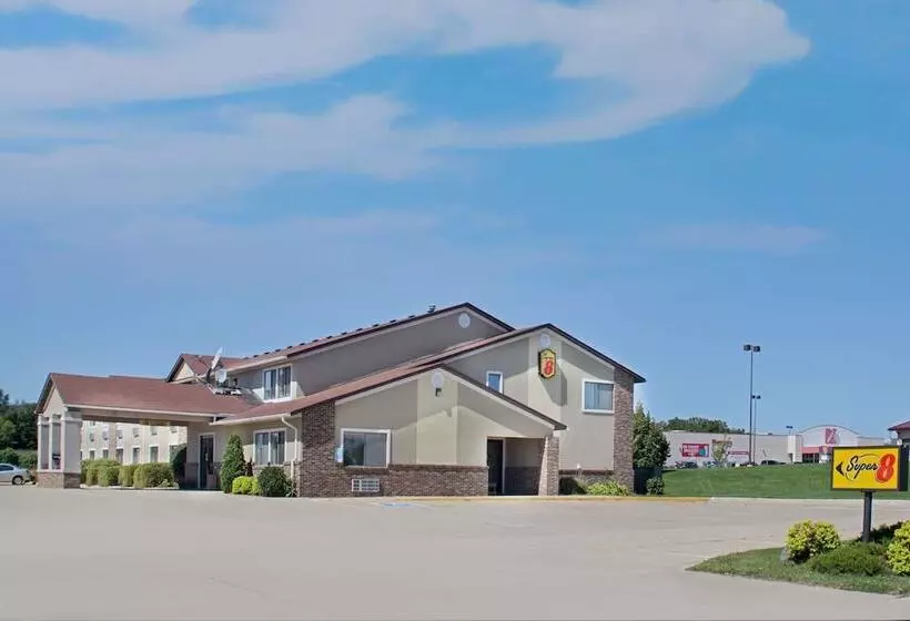 モーテル Super 8 By Wyndham Charles City