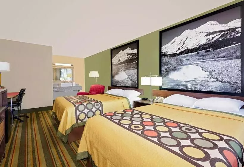 모텔 Super 8 By Wyndham Denver Central