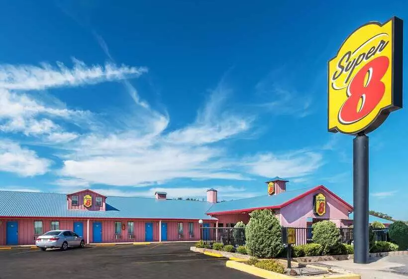 모텔 Super 8 By Wyndham Eastland