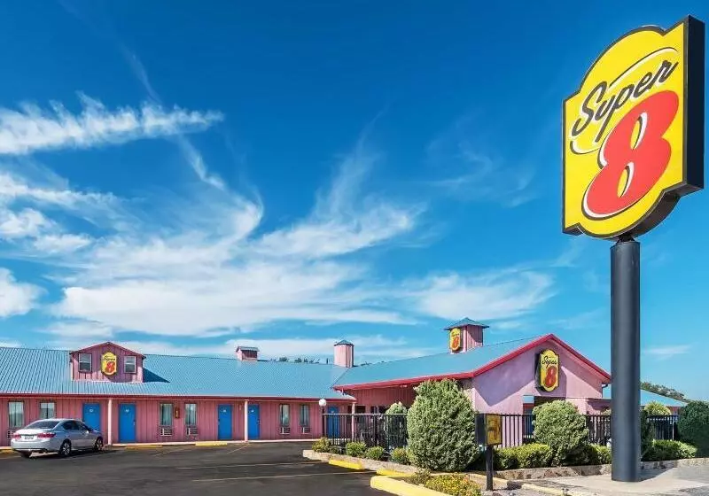 모텔 Super 8 By Wyndham Eastland