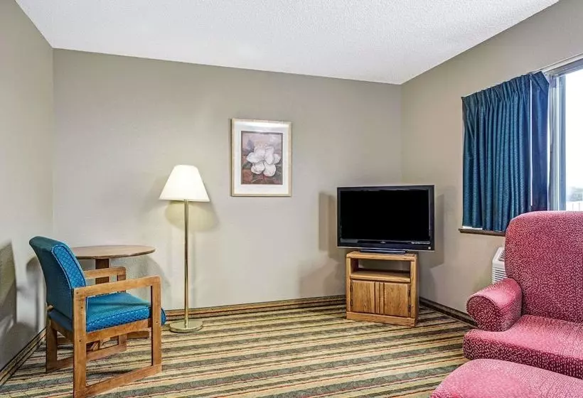 Motelli Super 8 By Wyndham Glencoe