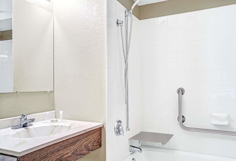 فندق على الطريق Super 8 By Wyndham Glencoe