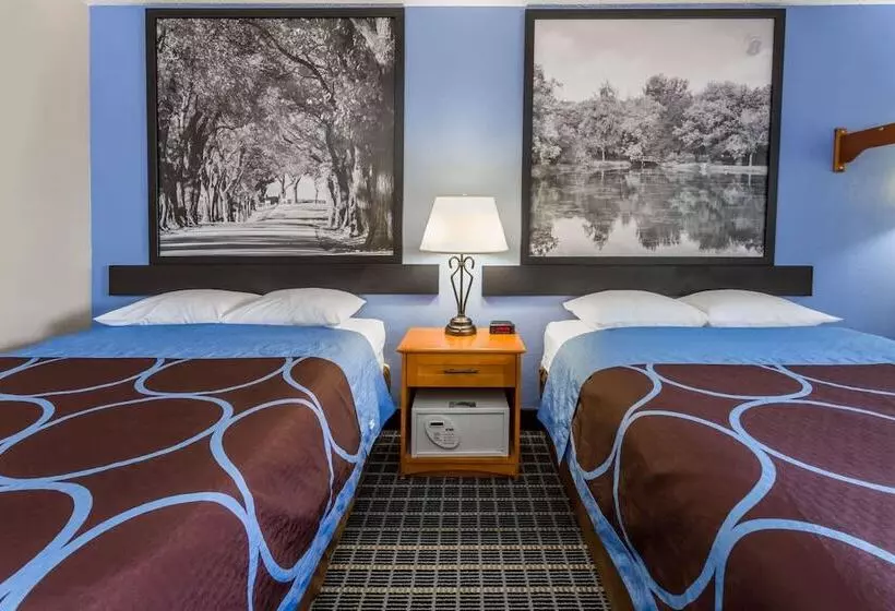 モーテル Super 8 By Wyndham Iowa City/coralville