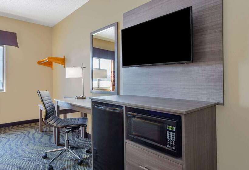 Motel Super 8 By Wyndham Kokomo