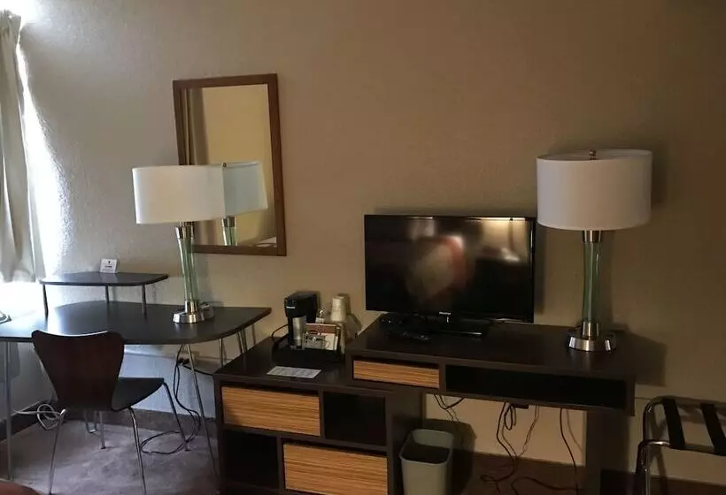 汽车旅馆 Super 8 By Wyndham Redfield