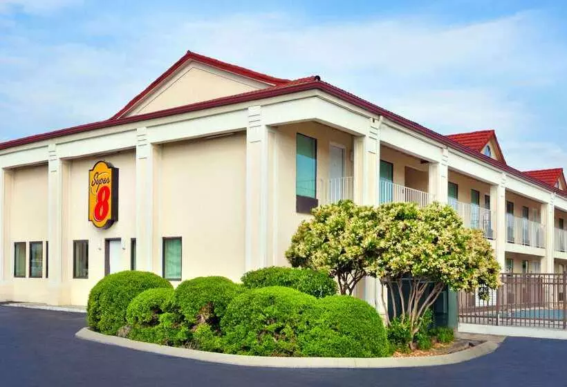 فندق على الطريق Super 8 By Wyndham Ringgold Chattanooga Area