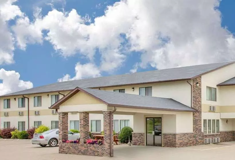 Мотель Rodeway Inn Near I 35 Lamoni