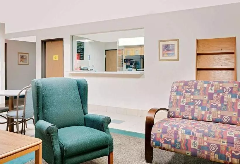 Motelli Super 8 Long Prairie