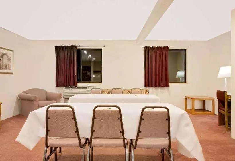 Motelli Super 8 Long Prairie