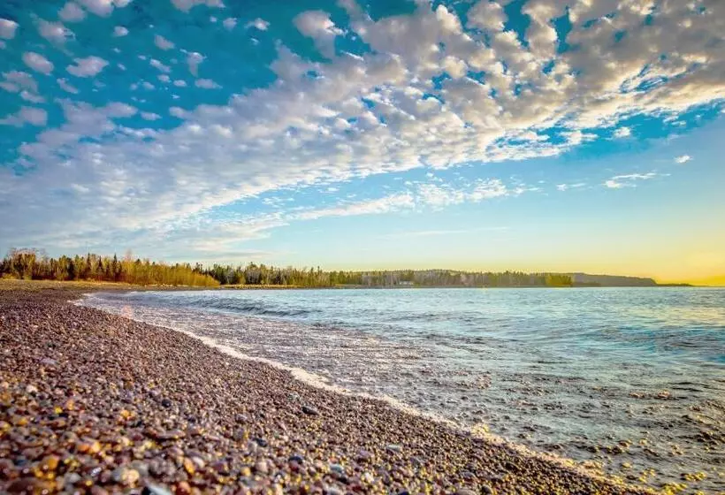 Superior Shores Resort