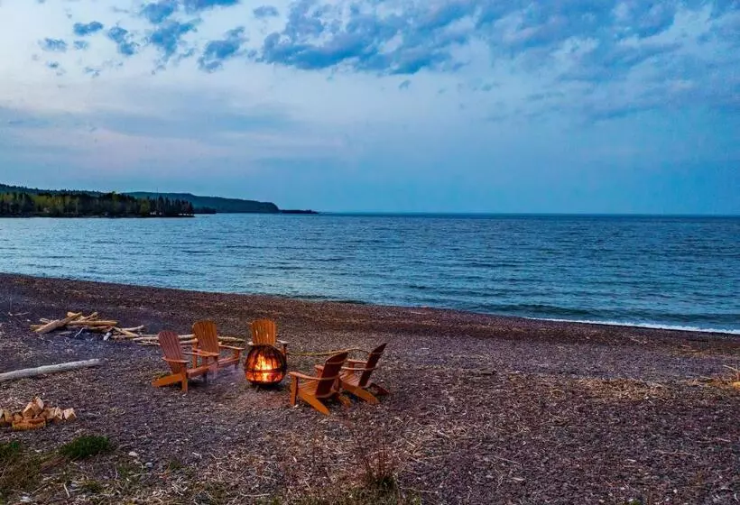 Superior Shores Resort