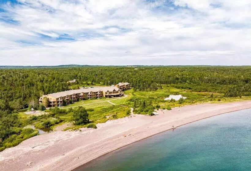Superior Shores Resort