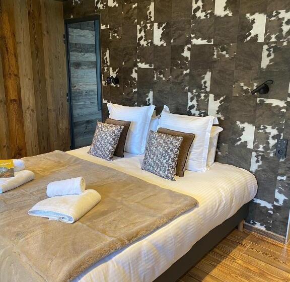 تختخواب و صبحانه Les Mazots Des Fées