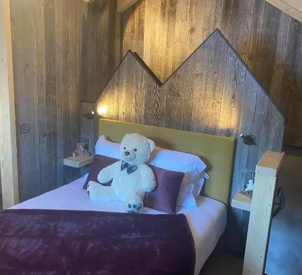 تختخواب و صبحانه Les Mazots Des Fées