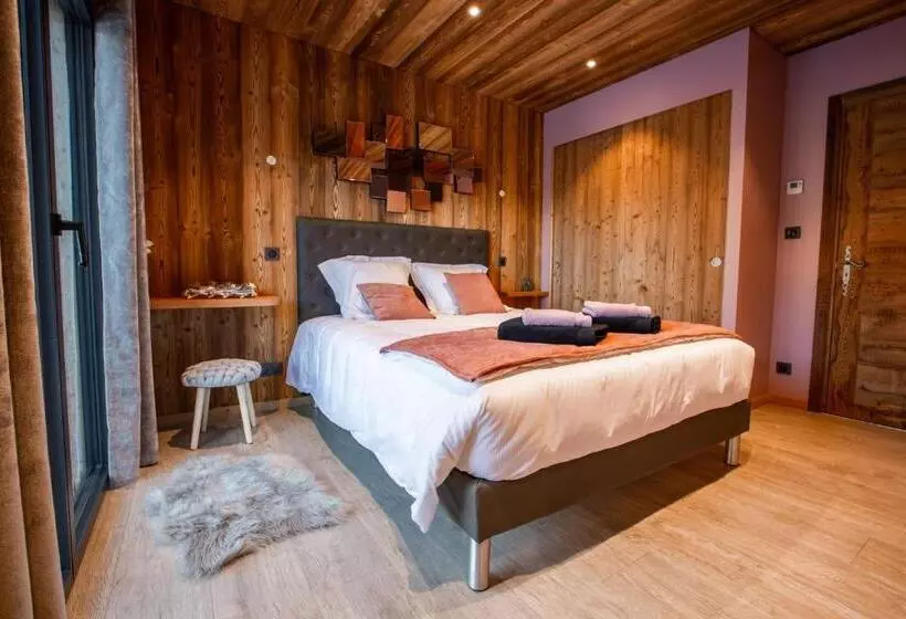 تختخواب و صبحانه Les Mazots Des Fées