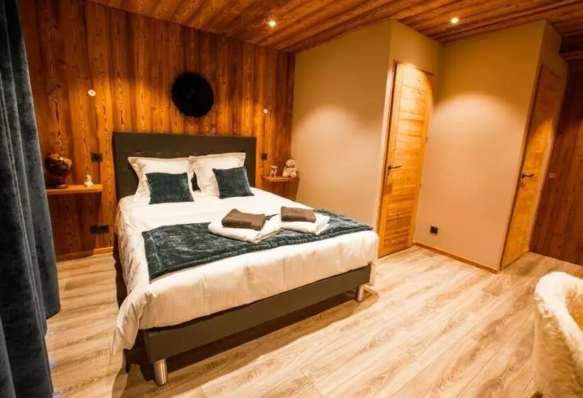 تختخواب و صبحانه Les Mazots Des Fées