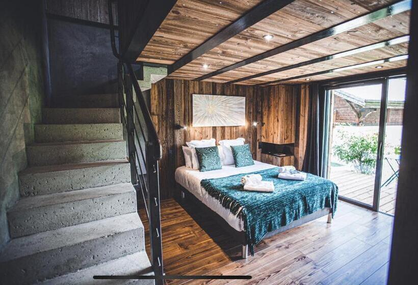 تختخواب و صبحانه Les Mazots Des Fées