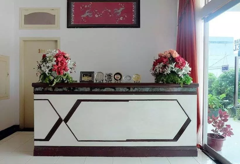 Assyifa Hotel By Oyo Rooms